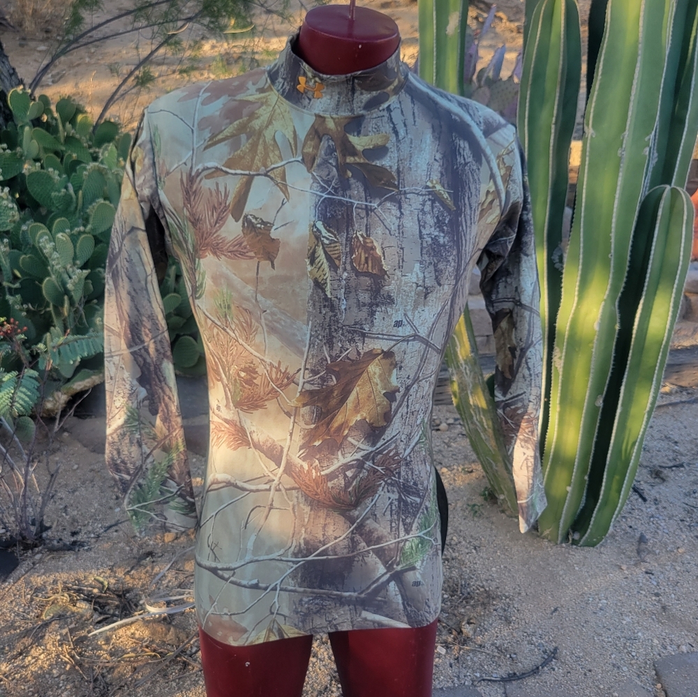 Real Tree Under Armour Camo Long Sleeve Mock Turtle Neck